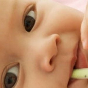 منشا پرخوری کودکان در دوران شیرخواری است