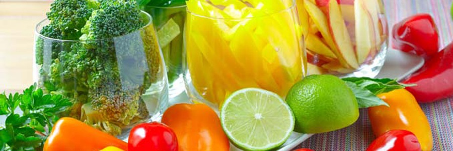 میوه و سبزی چگونه خطر سرطان روده بزرگ را کاهش می‌دهند؟