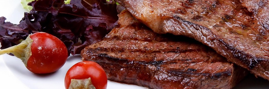 گوشت قرمز با خطر ابتلا به سرطان روده بزرگ مرتبط است.