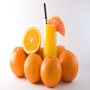 آب پرتقال بهتر است، یا میوه آن؟ کدامیک؟