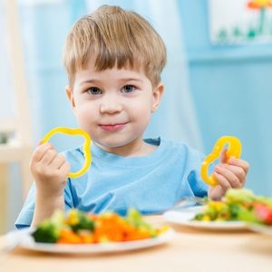 تغذیه سالم و ارتباط آن با سلامت روانی مطلوب‌تر در کودکان